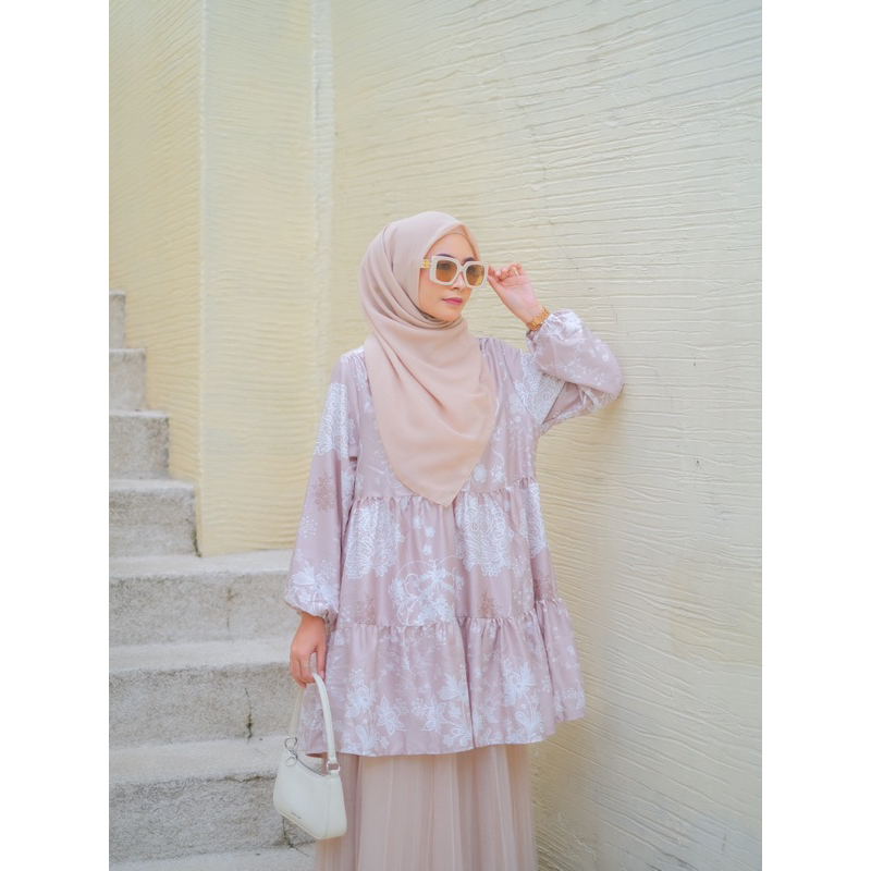 BLOUSE Atasan Wanita Terbaru Ala Korea Untuk Lebaran