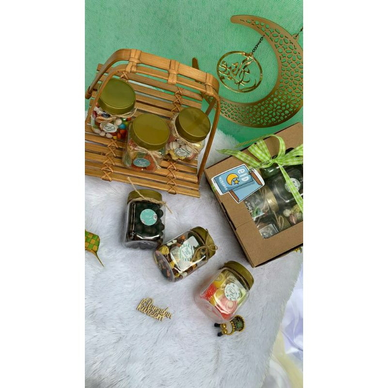 

Hampers kotak coklat isi 6
