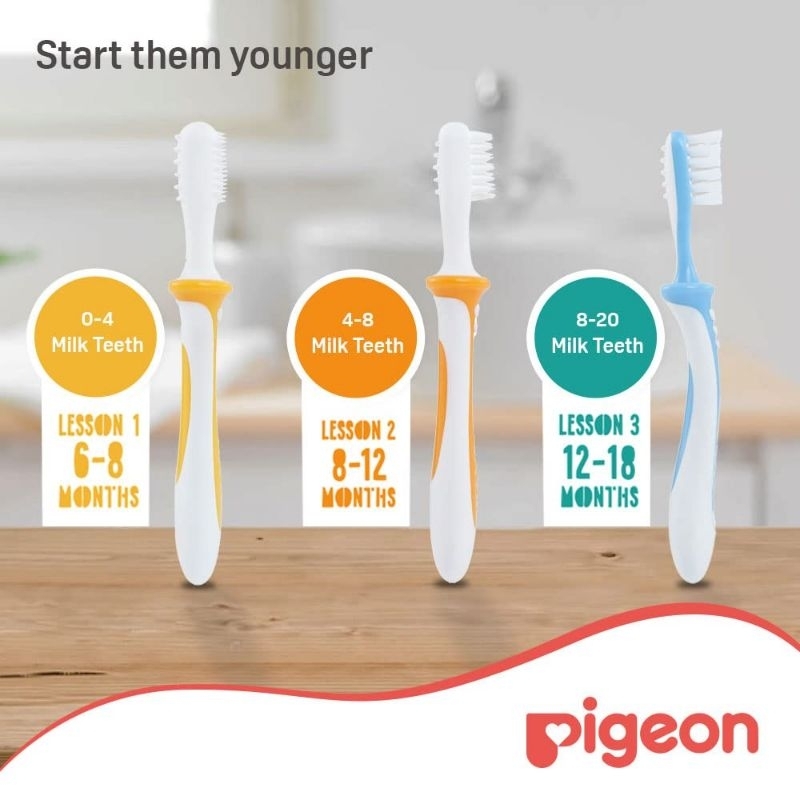 Pigeon Baby Training Toothbrush Set Lesson 1, 2, 3 Mix Sikat Gigi Bayi Anak Silicone Lembut