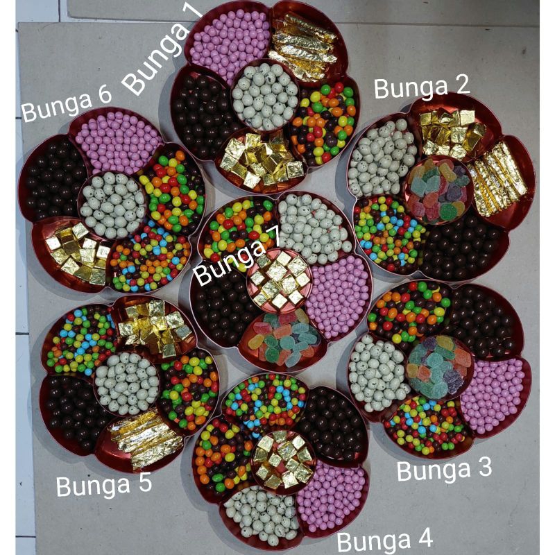 

Parsel coklat motif bunga, mewah dan elegan