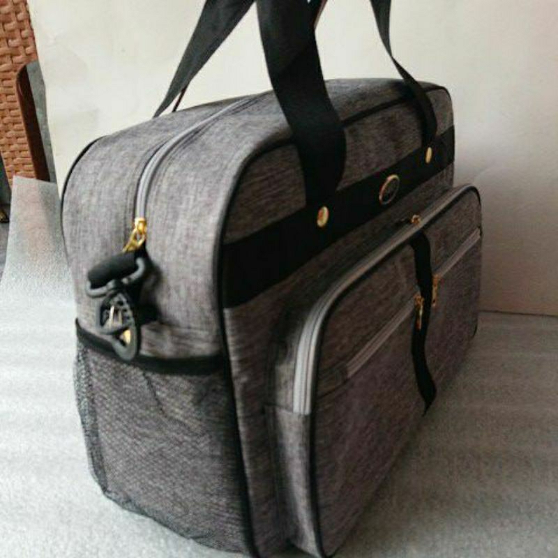 Travel Bag/Tas Pakain Besar jinjing&amp;slempang