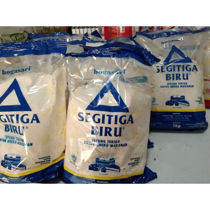 

Tepung Terigu Segitiga Biru 1kg