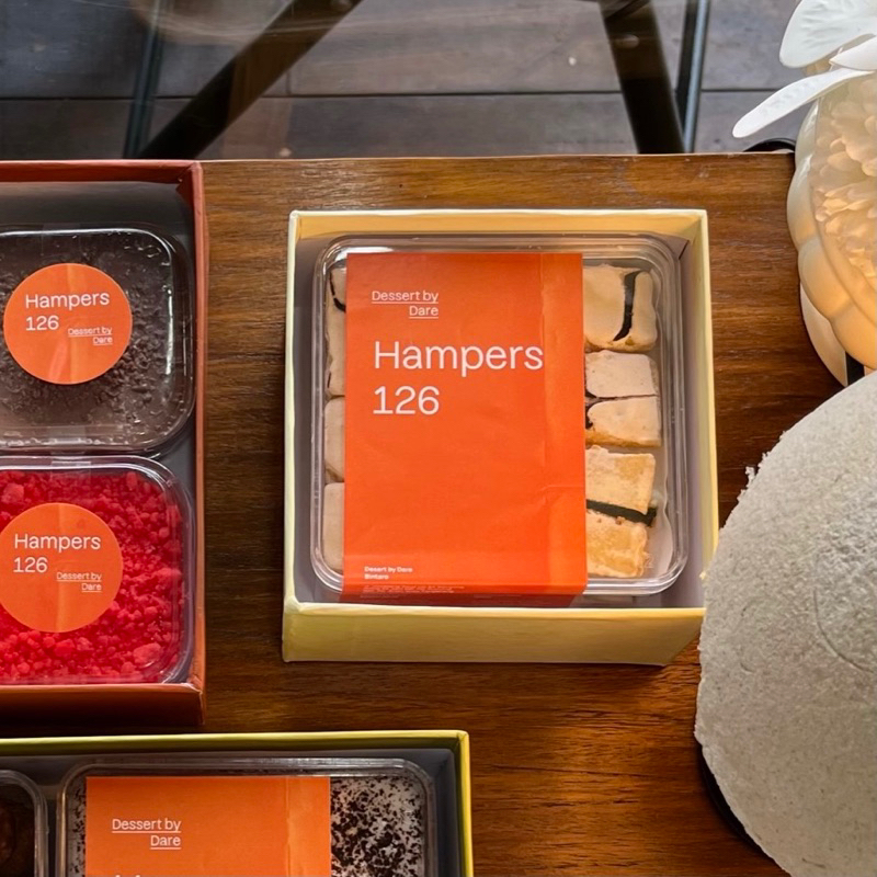 

HAMPERS 1