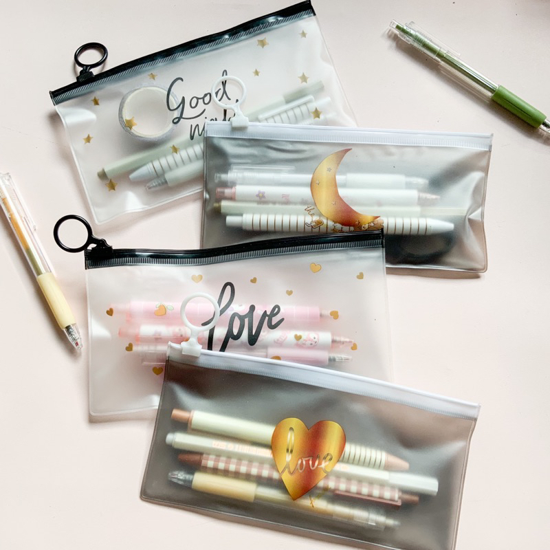 

Pouch Tempat Pensil Black-White