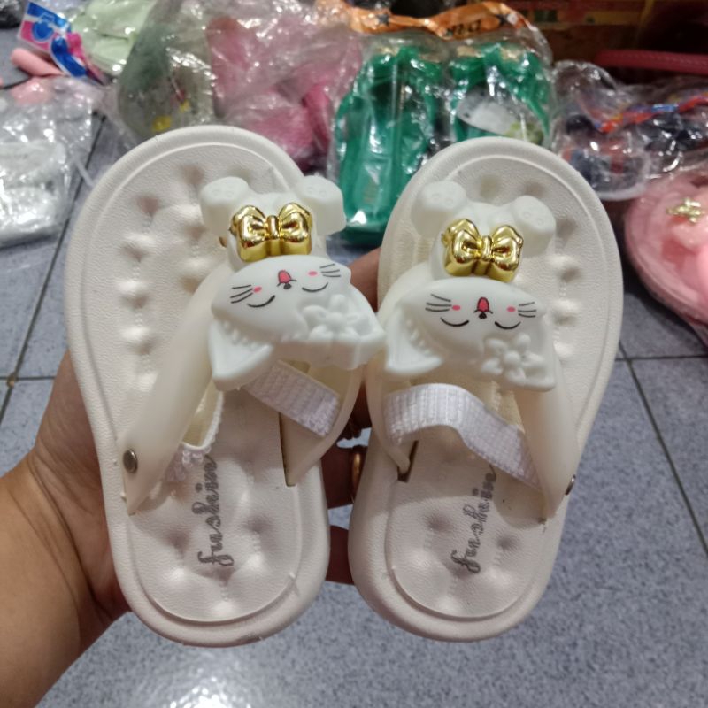 Sandal Anak Cewek Usia 9 - 18 Bulan Jelly Impor Empuk