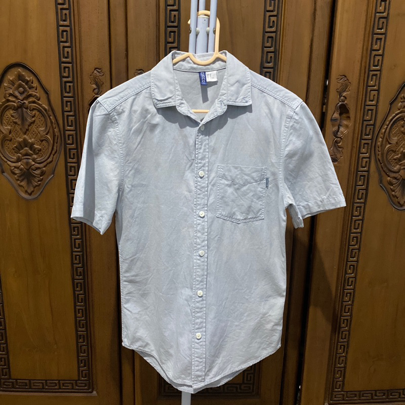 [PRELOVED] Kemeja Pria H&M Divided