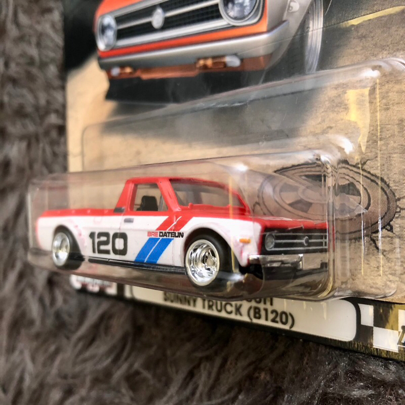 Hot Wheels 75 Bre Datsun Sunny Truck (B120) Boulevard