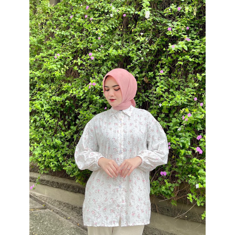 Alea Blouse Cotton Korean Look Flower Shirt by Vitafa