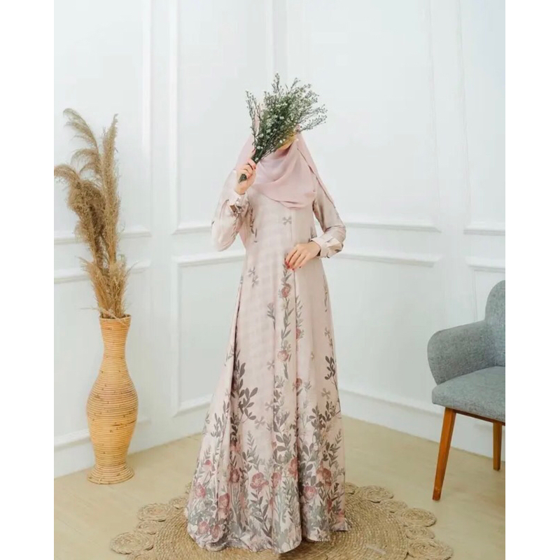 Arsyila Dress Evolvere x Elmiza Creme Gleam