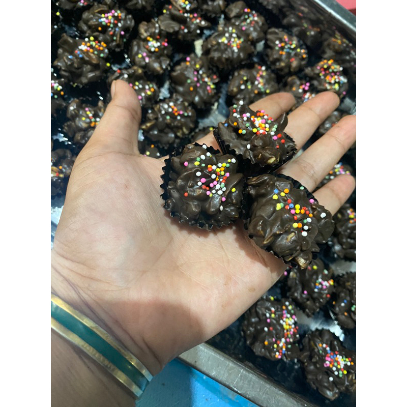 

kue kacang coklat jajan lebaran