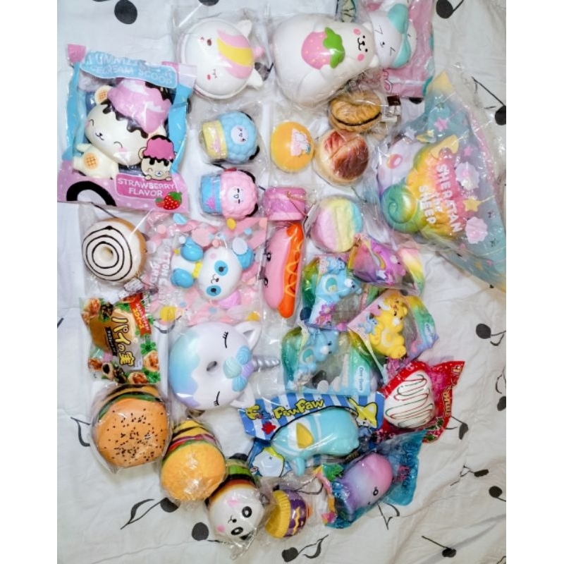 SQUISHY SALES IBLOOM CAFE DE EN VLAMPO PUNIMARU CHAWA CC CARE BEAR SANRIO