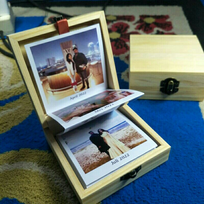 Box of Memories Kenang-Kenangan | Gift Box Pop Up | Box Photo Pull Out Photo | Kado Unik Anniversary Box | Size 10x10x7cm