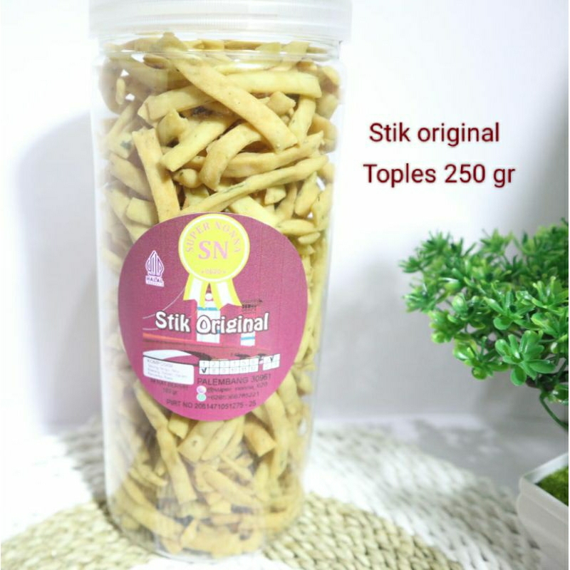 

Cemilan Kue Bawang