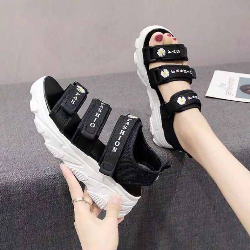 sandal wanita Korea /sandal gunung wanita/ sandal gunung casual
