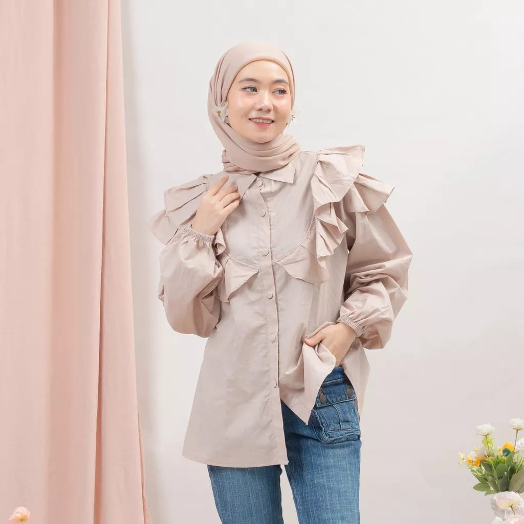 AFI - EC - Lika Blouse