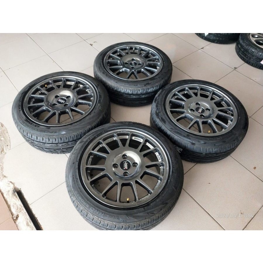 Velg Mobil Bekas FE02 HSR R16 Lebar 7 Lubang 4 ET42 BAN 185 55 R16