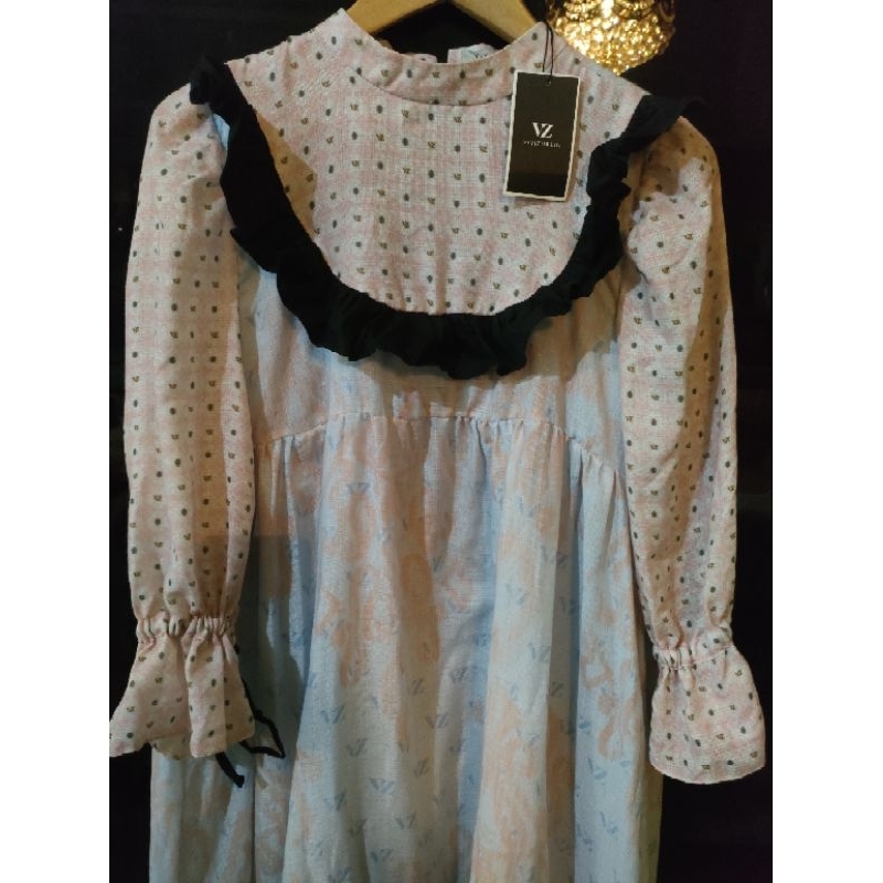 nayara dress by Vivi zubedi