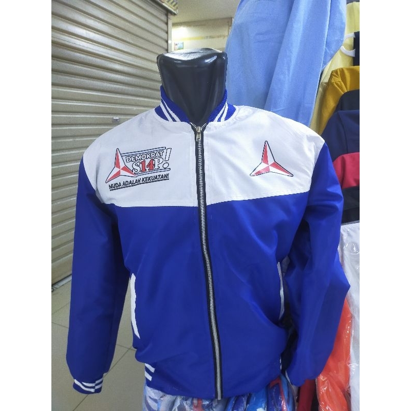 JAKET DEMOKRAT