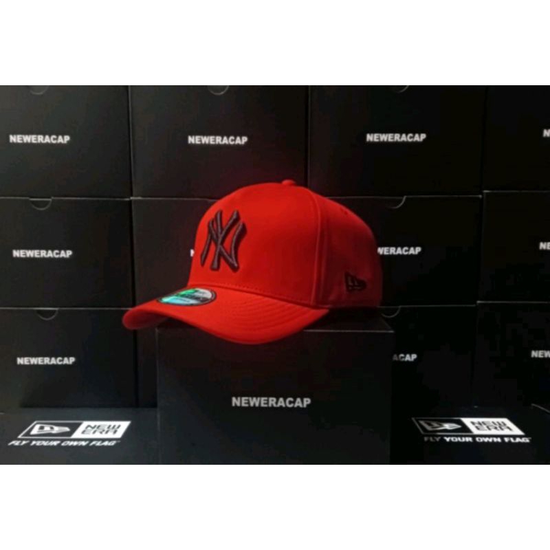 NY Hitam / Bahan Merah / 9Forty A Frame / topi premium