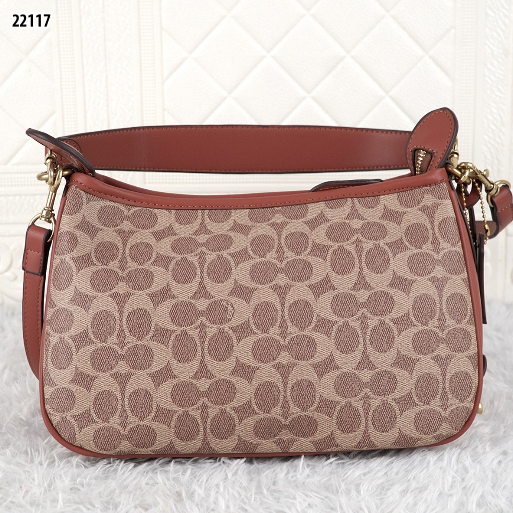 Coa Cary Crossbody 22117 (FREE PAPERBAG)