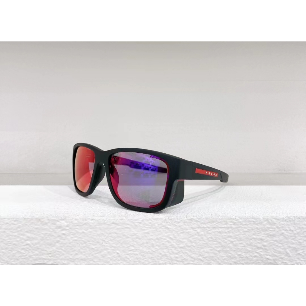 prada sunglasses sps07w