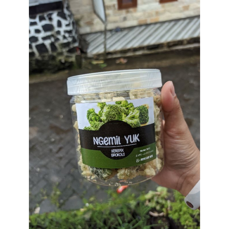 

KERIPIK BROKOLI CRISPY 600ml | KERIPIK BUAH DAN SAYUR PREMIUM