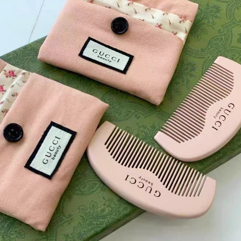 【100% ORIGINAL】Gucci Wooden Comb/Beauty Comb/Hair comb/Sisir/Gucci Comb Gift Box Packing Dengan pouc
