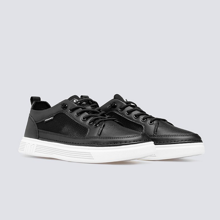 Greenlight Sepatu Sneakers Pria Basic Casual Lifestyle Shoes Comfy For Men Hitam 140423