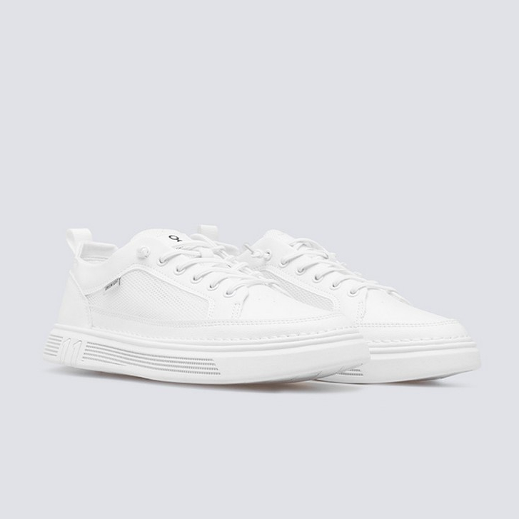 Greenlight Sepatu Sneakers Pria Basic Casual Lifestyle Shoes Comfy For Men Putih 120423