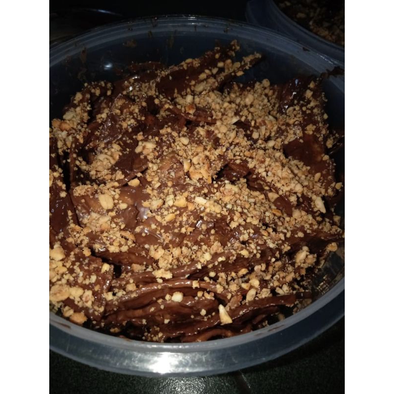 

kripik pisang coklat ukuran toples 5 liter berat 1 klo
