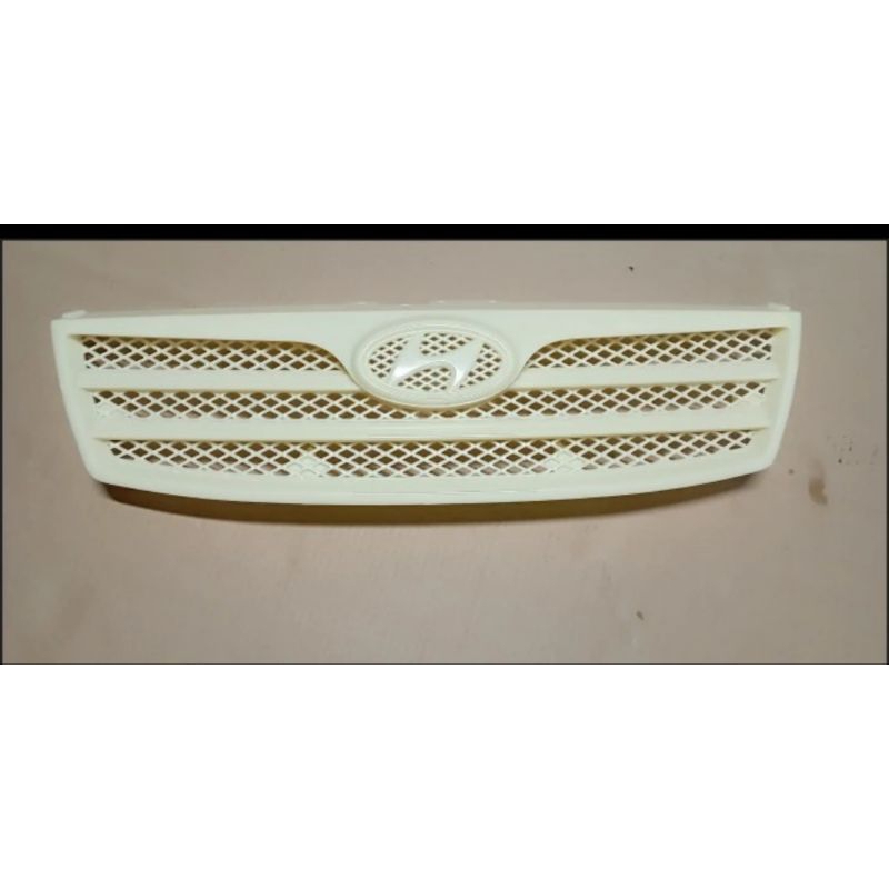 FRONT GRILLE HYUNDAI AVEGA GRIL DEPAN HYUNDAI AVEGA