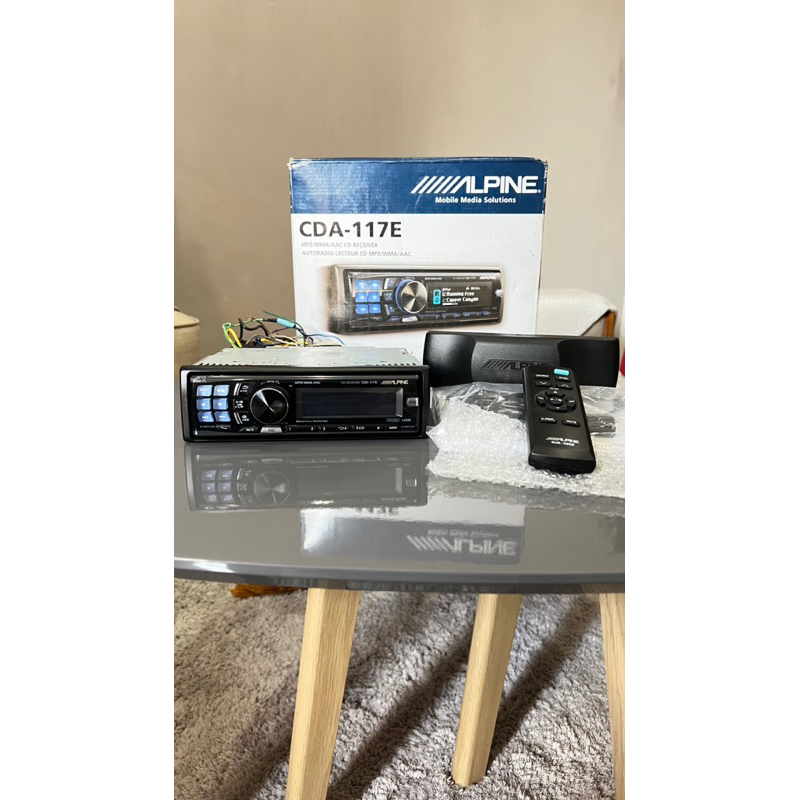 Tape Single Din Alpine Cda-117e