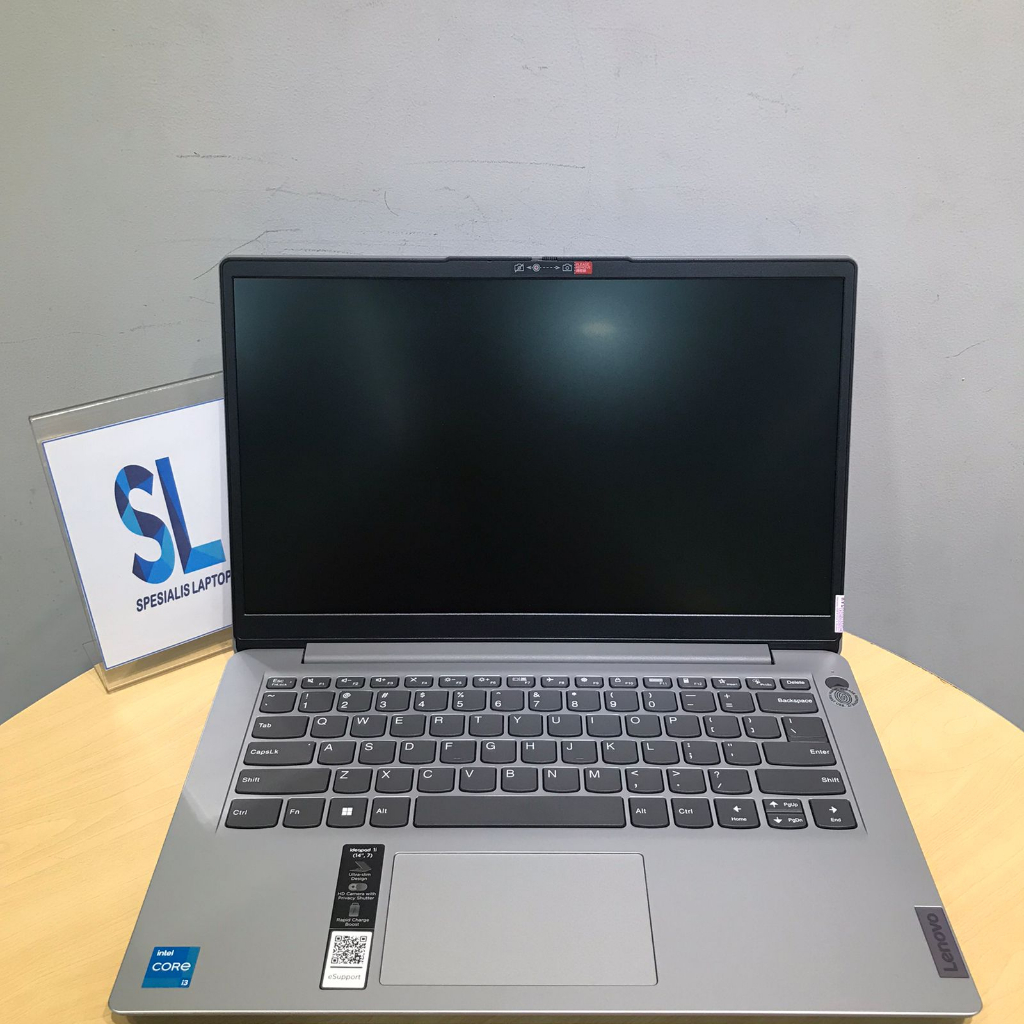 LENOVO SLIM 1 Core i3 GEN 12 RAM 8GB SSD 512GB 14 HD WINDOWS 11