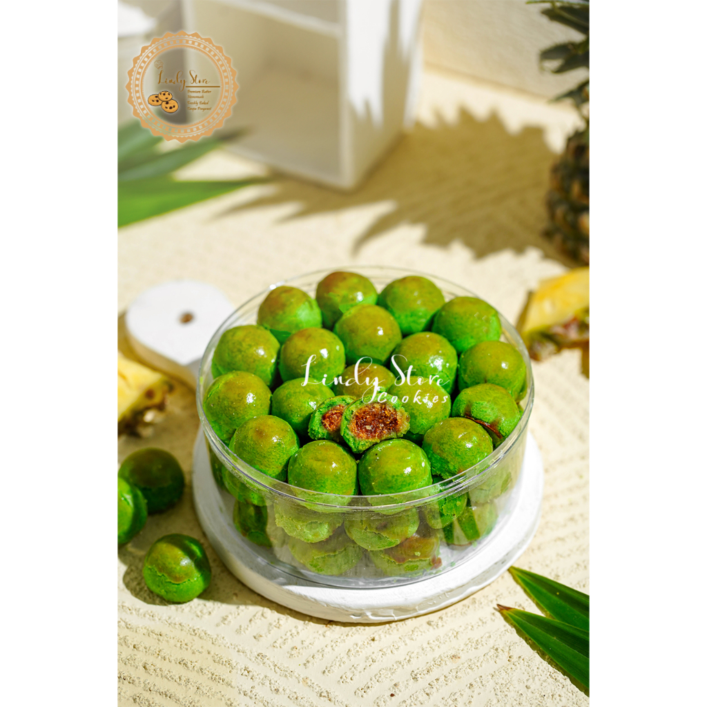 

NASTAR PANDAN WISMAN ISI NANAS ASLI BERAT 1/2KG DIJAMIN ENAK