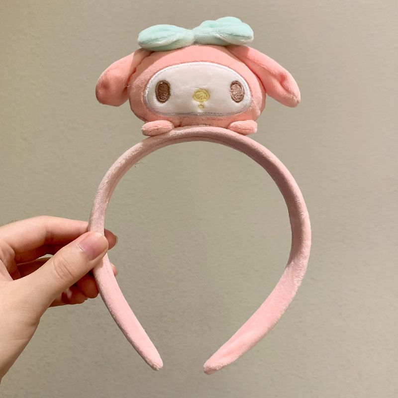 BD075 BANDO Boneka Cinnamorol Sanrio Kuromi Melody lucu/ BONEKA DI KEPALA AKSESORIES RAMBUT WANITA