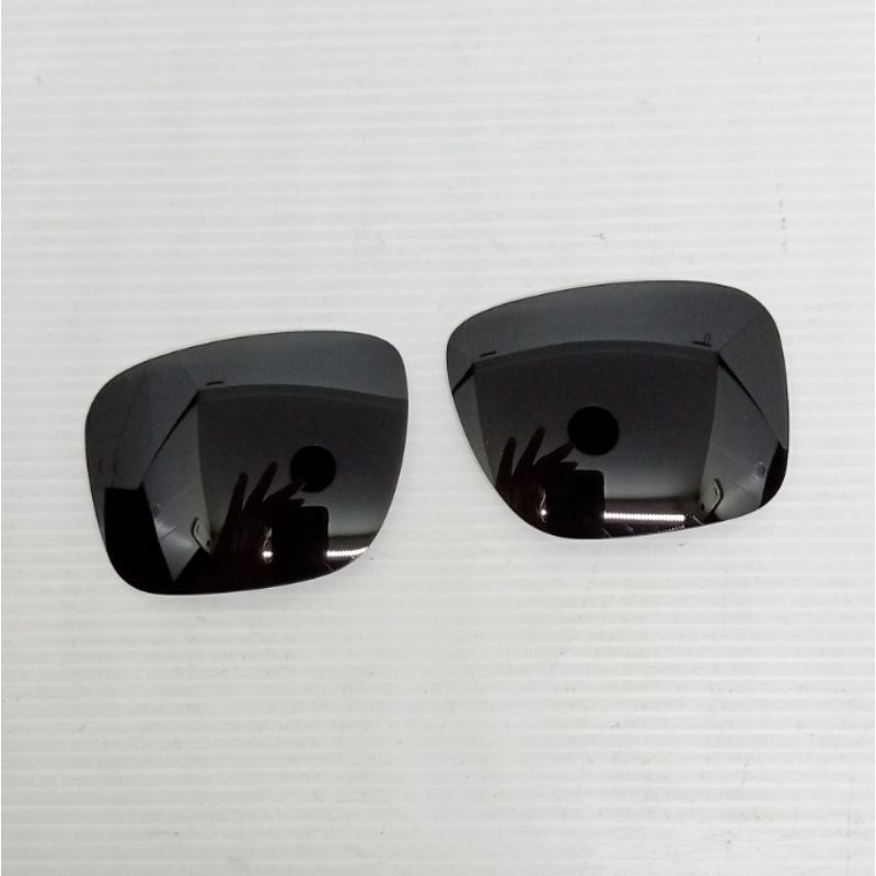 Oakley holbrook stealth black polarized lens