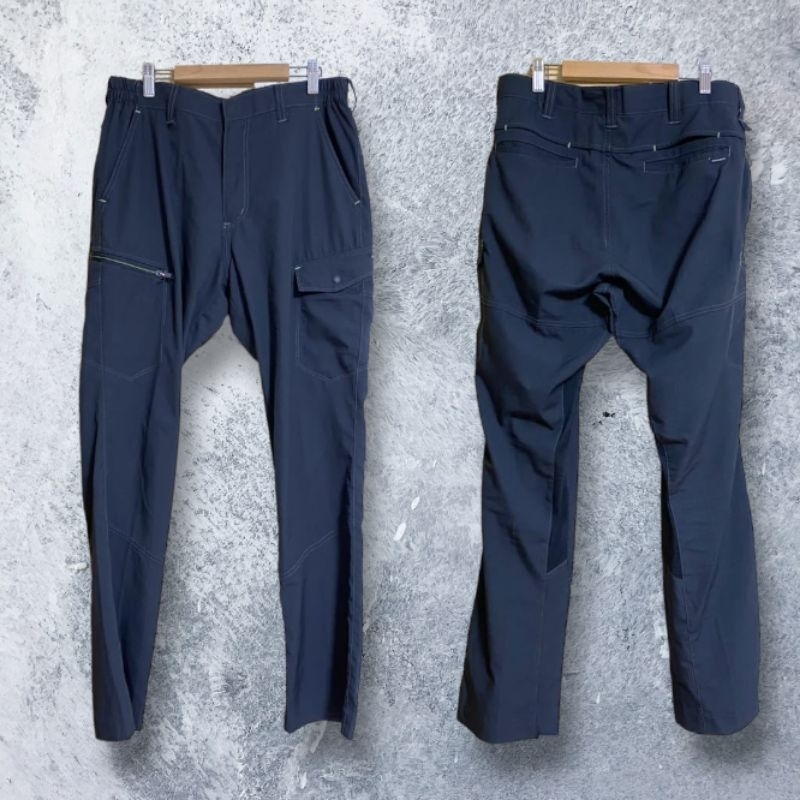 Celana Cargo Ice Assist