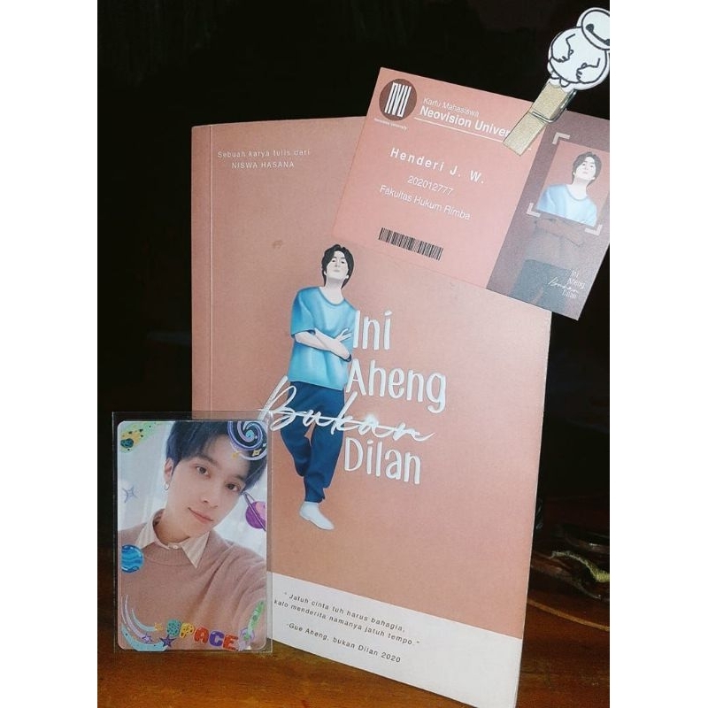 

WTS Preloved Novel Aheng bukan Dilan + Pc Hendery Our home