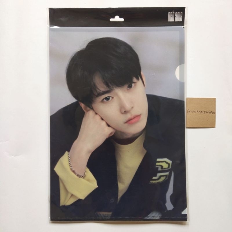 L-Holder Doyoung NCT 2018