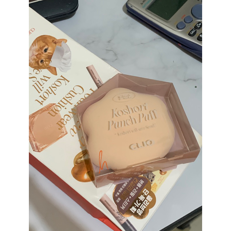 [booked] clio koshort punch puff only