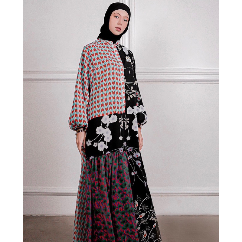 VZ VIVI ZUBEDI - D Bloom Dress Pumpkin - NEW - Vivizubedi - Ready Stock