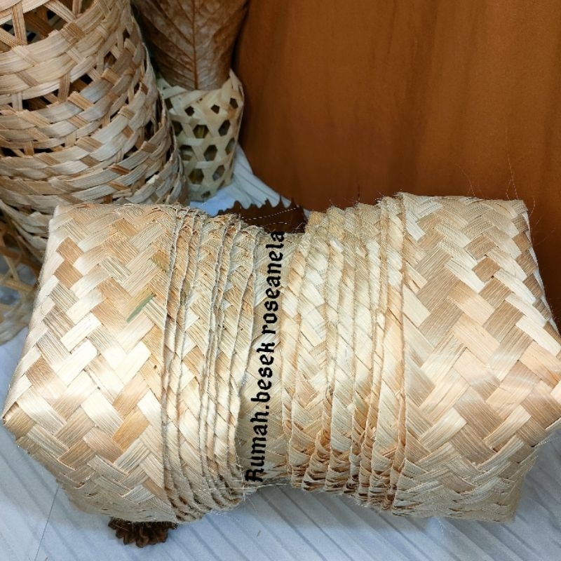 Besek bambu 15x15 100pcs/ 50 pasang