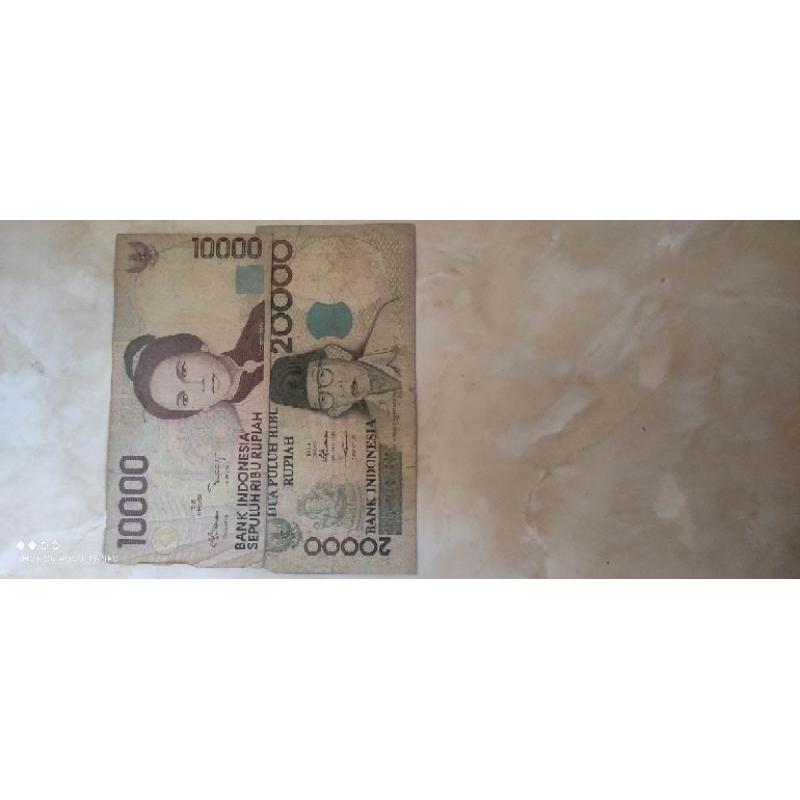uang kuno 20 ribu dan 10 ribu