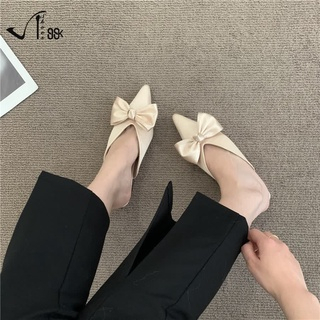 Women's Flat Shoes With Ribbon Satin Slippers Mules / Sepatu Wanita Flat 5199 (36-39)
