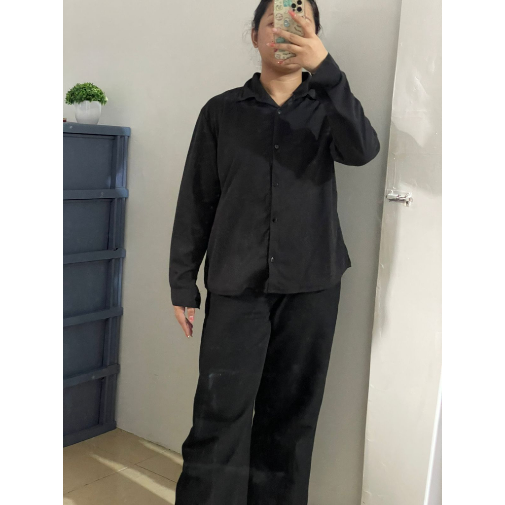 Kemeja Polos Moscrepe Atasan Wanita Terbaru