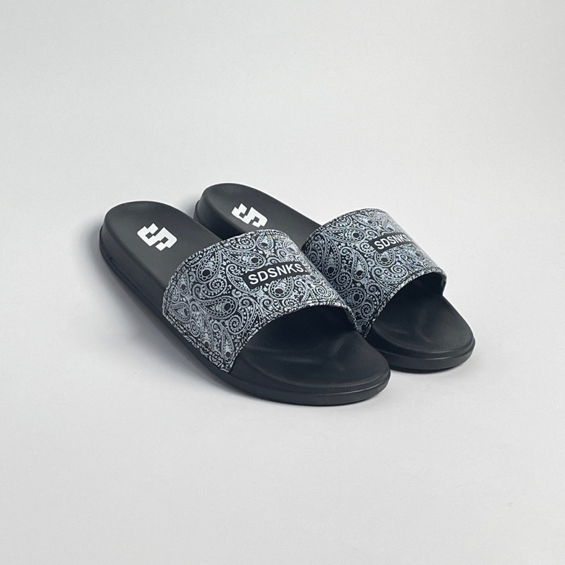 Sandal Slide Pria Sandal Pria Rouvin Paisley Black Original