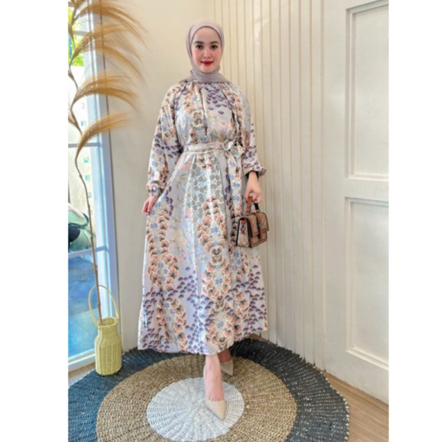 B1669 // B1667 Dress Motif