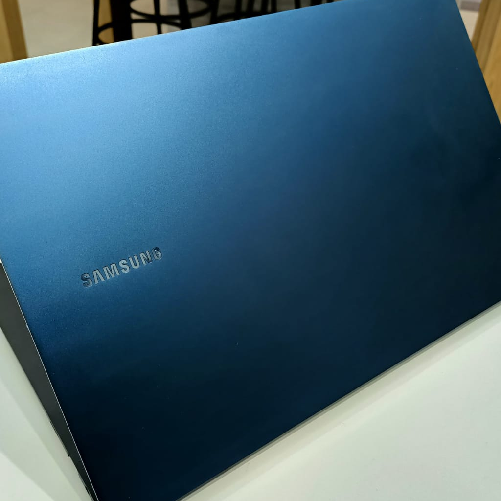 LAPTOP SAMSUNG GALAXY BOOK PRO EVO I7 1165G7 16GB 512GB IRIS XE FHD WIN 11 ORI