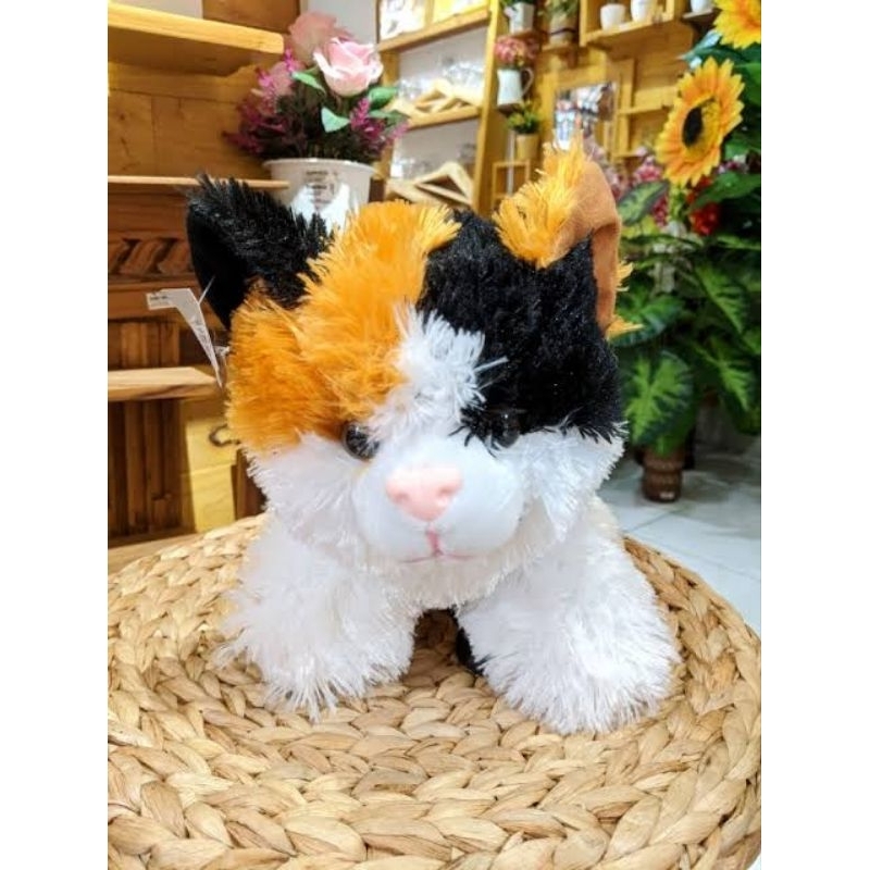 Boneka kucing cantik Lying cat Esmeralda XL SNI