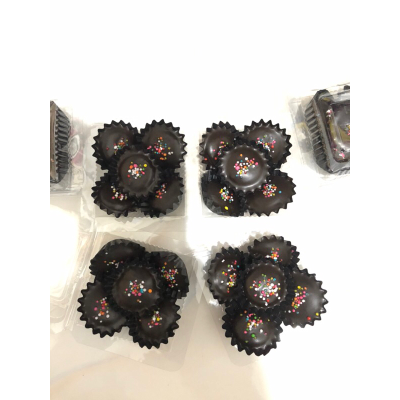 

coklat oreo full coklat dan oreo utuh